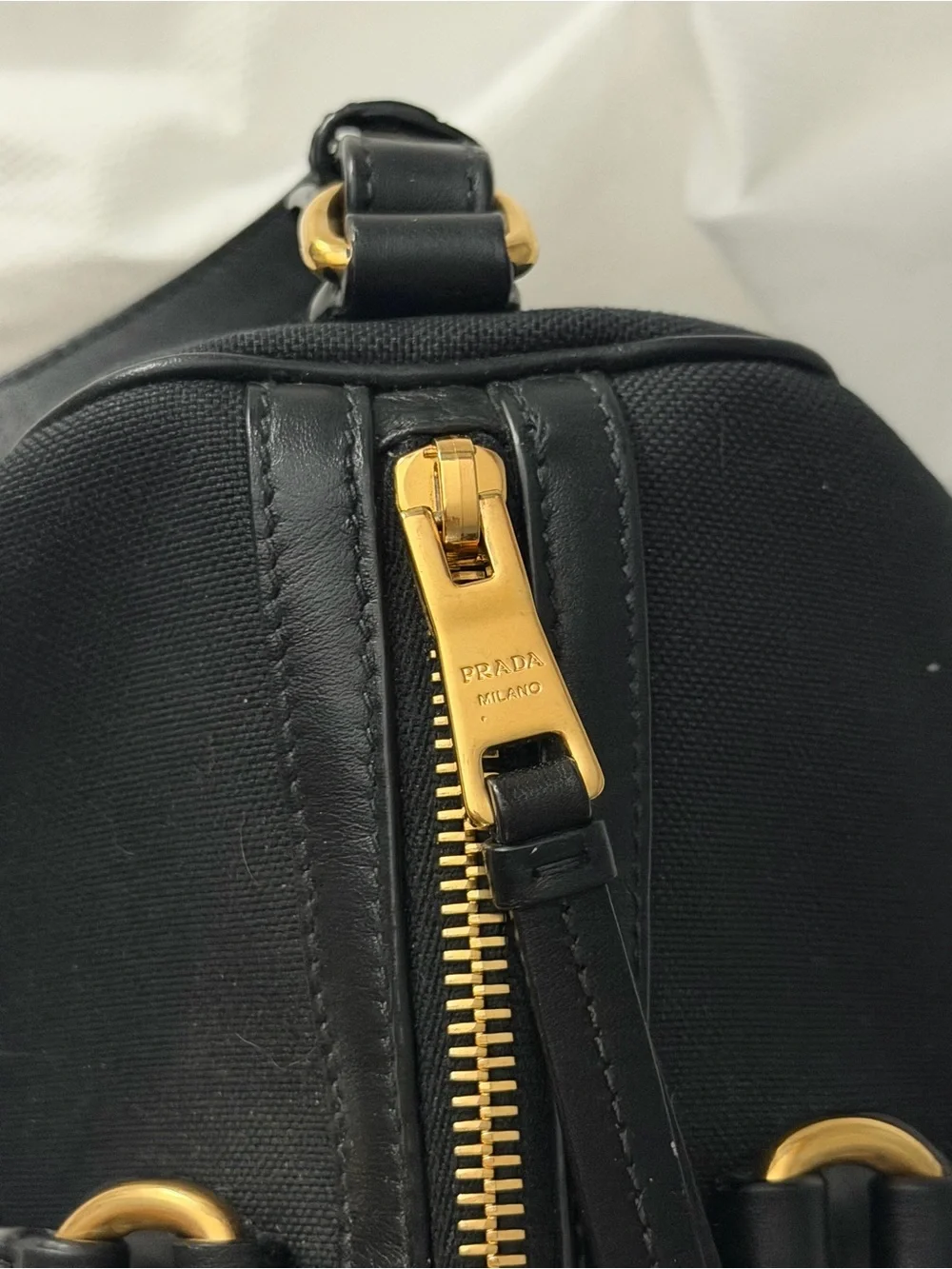Prada Bag - Picture 6 of 11